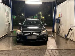 Schwarz Gebraucht 2007 Mercedes C200 Limousine | 5.500 € (Fairer Preis)