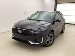 Obsidianschwarz metallic Gebraucht 2025 Ford Kuga ST-Line X SUV | 32.470 € (Fairer Preis)