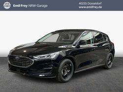 Moondust silber metallic Neu 2024 Ford Focus Titanium X Limousine | 27.850 € (Guter Preis)