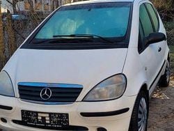 Weiß Gebraucht 2000 Mercedes A160 Classic Van / Kleinbus | 900 € (Superpreis)