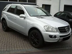 Silber Gebraucht 2008 Mercedes ML280 SUV | 4.600 €