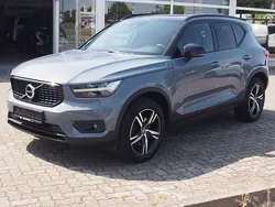 Grau Gebraucht 2020 Volvo XC40 R-Design SUV | 29.880 € (Fairer Preis)