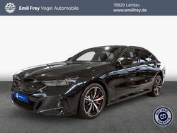 Grau Gebraucht 2024 BMW i5 Sport Line Limousine | 87.770 € (Etwas zu teuer)