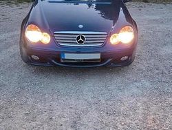 Blau Gebraucht 2005 Mercedes C230 Sport Edition Coupé | 4.000 € (Fairer Preis)