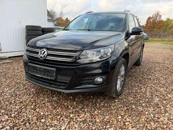 Deep black perleffekt Gebraucht 2012 VW Tiguan Trendline SUV | 7.999 € (Guter Preis)