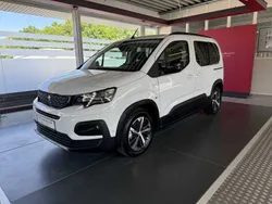 Weiß Gebraucht 2023 Peugeot e-Rifter Allure GT-Line Van / Kleinbus | 28.777 € (Fairer Preis)