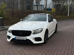 Weiß Gebraucht 2018 Mercedes E400 Coupé | 42.999 €