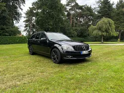 Schwarz Gebraucht 2009 Mercedes C220 Avantgarde Kombi | 3.999 € (Fairer Preis)