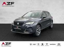 Grau Gebraucht 2024 Seat Arona FR SUV | 23.690 € (Fairer Preis)