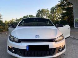 Weiß Gebraucht 2013 VW Scirocco Match Coupé | 12.499 € (Etwas zu teuer)