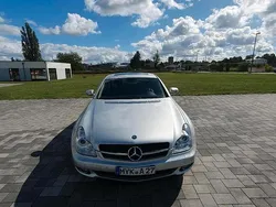Silber Gebraucht 2005 Mercedes CLS350 Limousine | 6.999 € (Etwas zu teuer)