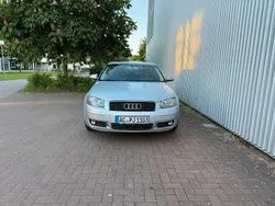 Silber Gebraucht 2003 Audi A3 S-Line Kleinwagen | 2.800 €