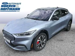 Iced blue silver Gebraucht 2023 Ford Mustang Mach-E Extended Range SUV | 51.980 € (Teuer)