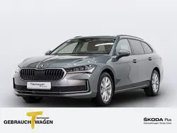 Grau Gebraucht 2024 Skoda Superb Selection Kombi | 31.490 € (Fairer Preis)