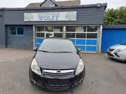 Schwarz Gebraucht 2009 Opel Corsa Edition Kleinwagen | 3.900 € (Teuer)