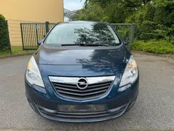 Blau Gebraucht 2010 Opel Meriva Edition Van / Kleinbus | 1.600 €