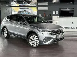 Silber Gebraucht 2022 VW Tiguan Allspace SUV | 28.790 € (Fairer Preis)