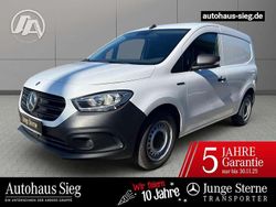 Arktikweiß Gebraucht 2024 Mercedes eCitan Van / Kleinbus | 20.456 €