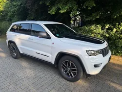 Weiß Gebraucht 2018 Jeep Grand Cherokee Trailhawk SUV | 28.490 € (Fairer Preis)
