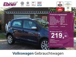 Blau Gebraucht 2016 VW cross up! Kleinwagen | 11.420 € (Fairer Preis)
