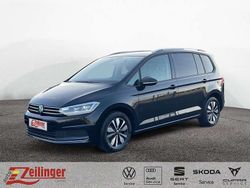 Schwarz Gebraucht 2024 VW Touran S Van / Kleinbus | 33.943 € (Etwas zu teuer)