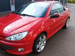Rot Gebraucht 2006 Peugeot 206 CC RC Cabrio | 1.850 € (Fairer Preis)