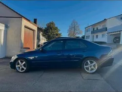 Lexus IS200