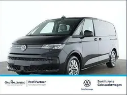 Deep black perleffekt Gebraucht 2024 VW T7 Life Van | 53.444 € (Fairer Preis)
