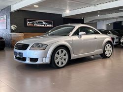 Silber Gebraucht 2003 Audi TT Sport Coupé | 19.990 €
