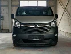 Grau Gebraucht 2018 Opel Vivaro Van | 14.890 € (Fairer Preis)