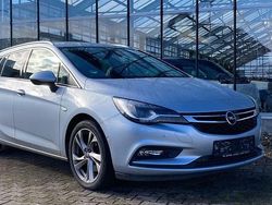 Flip chip/magnetic silver Gebraucht 2019 Opel Astra Innovation Kombi | 11.680 € (Etwas zu teuer)