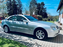 Silber Gebraucht 2003 Mercedes CLK200 Coupé | 7.999 €