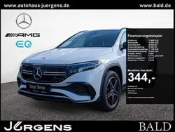 Weiss digitalweiß Gebraucht 2023 Mercedes EQA300 AMG SUV | 36.460 € (Guter Preis)