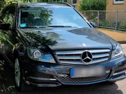 Schwarz Gebraucht 2012 Mercedes C200 Kombi | 8.000 €