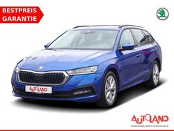 Blau Gebraucht 2022 Skoda Octavia | 23.950 € (Fairer Preis)