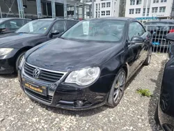 Schwarz Gebraucht 2007 VW Eos Cabrio | 1.990 €