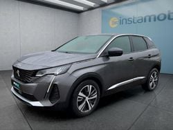 Grau Gebraucht 2023 Peugeot 3008 SUV | 22.599 € (Guter Preis)