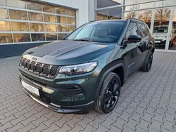 Grün Neu 2025 Jeep Compass North SUV | 41.990 € (Fairer Preis)