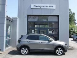 Limestone grey metallic Gebraucht 2021 VW T-Cross Style SUV | 21.930 € (Etwas zu teuer)
