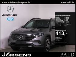 Grau metalliclack mountaingrau Gebraucht 2024 Mercedes EQB300 Electric Art SUV | 43.880 €