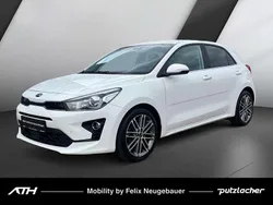 Schneeweiss Gebraucht 2021 Kia Rio Spirit Kleinwagen | 15.900 € (Etwas zu teuer)