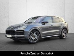 Schwarz Gebraucht 2018 Porsche Cayenne Turbo Chrono SUV | 70.700 €