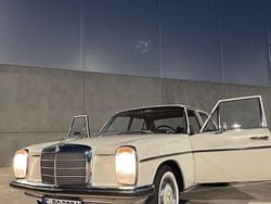 Weiß Gebraucht 1971 Mercedes 220 Limousine | 10.500 €