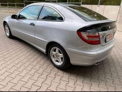 Silber Gebraucht 2005 Mercedes CL200 Coupé | 5.500 €