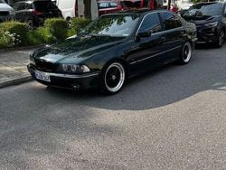 Grün Gebraucht 1999 BMW 523 Performance Limousine | 4.499 € (Fairer Preis)