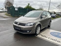 Braun Gebraucht 2009 VW Golf Plus Cross Comfortline Van / Kleinbus | 5.600 € (Fairer Preis)