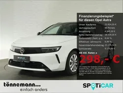 Weiss Gebraucht 2023 Opel Astra Elegance Kombi | 22.924 € (Fairer Preis)