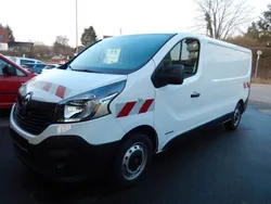 Weiß Gebraucht 2016 Renault Trafic Van | 15.999 € (Teuer)