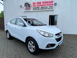 Weiß Gebraucht 2010 Hyundai ix35 Comfort SUV | 6.990 € (Guter Preis)