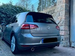 Grau Gebraucht 2014 VW Golf VII GTI Limousine | 14.000 € (Etwas zu teuer)
